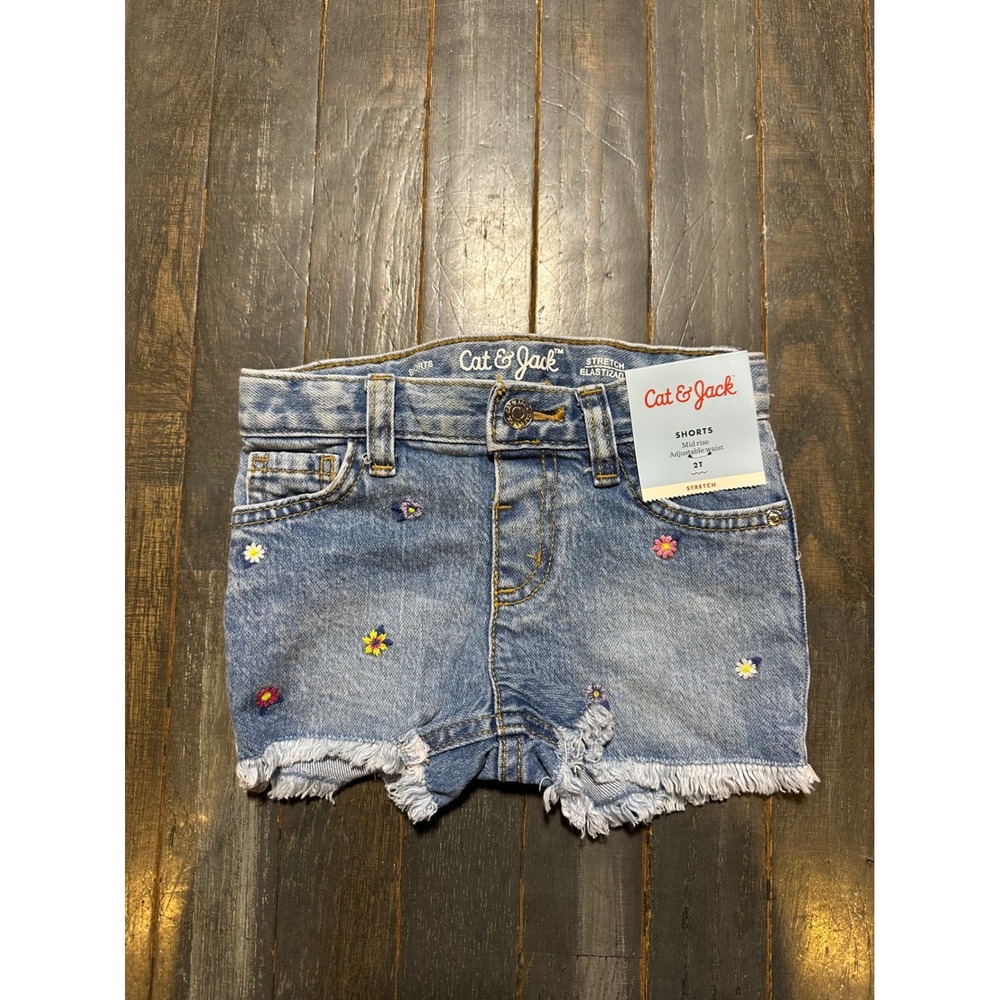 Cat & Jack Girls 2T Floral Embroidered Denim‎ Shorts Light Wash Frayed Hem